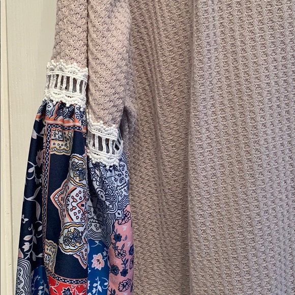 Tan shirt multi color sleeve. Good condition. - Picture 5 of 5